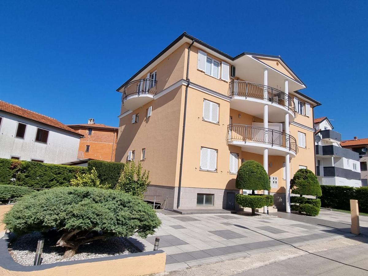 Apartments Medulin - Orijeta Luaran gambar